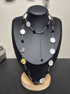 Lia Sophia Mother of Pearl Flat Shell Beaded Silver Tome Chain Necklace
